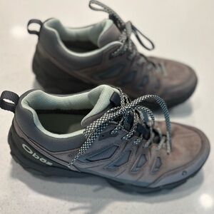 Oboz Sawtooth X-Low Hiking Boots/Sneakers, size 8.5